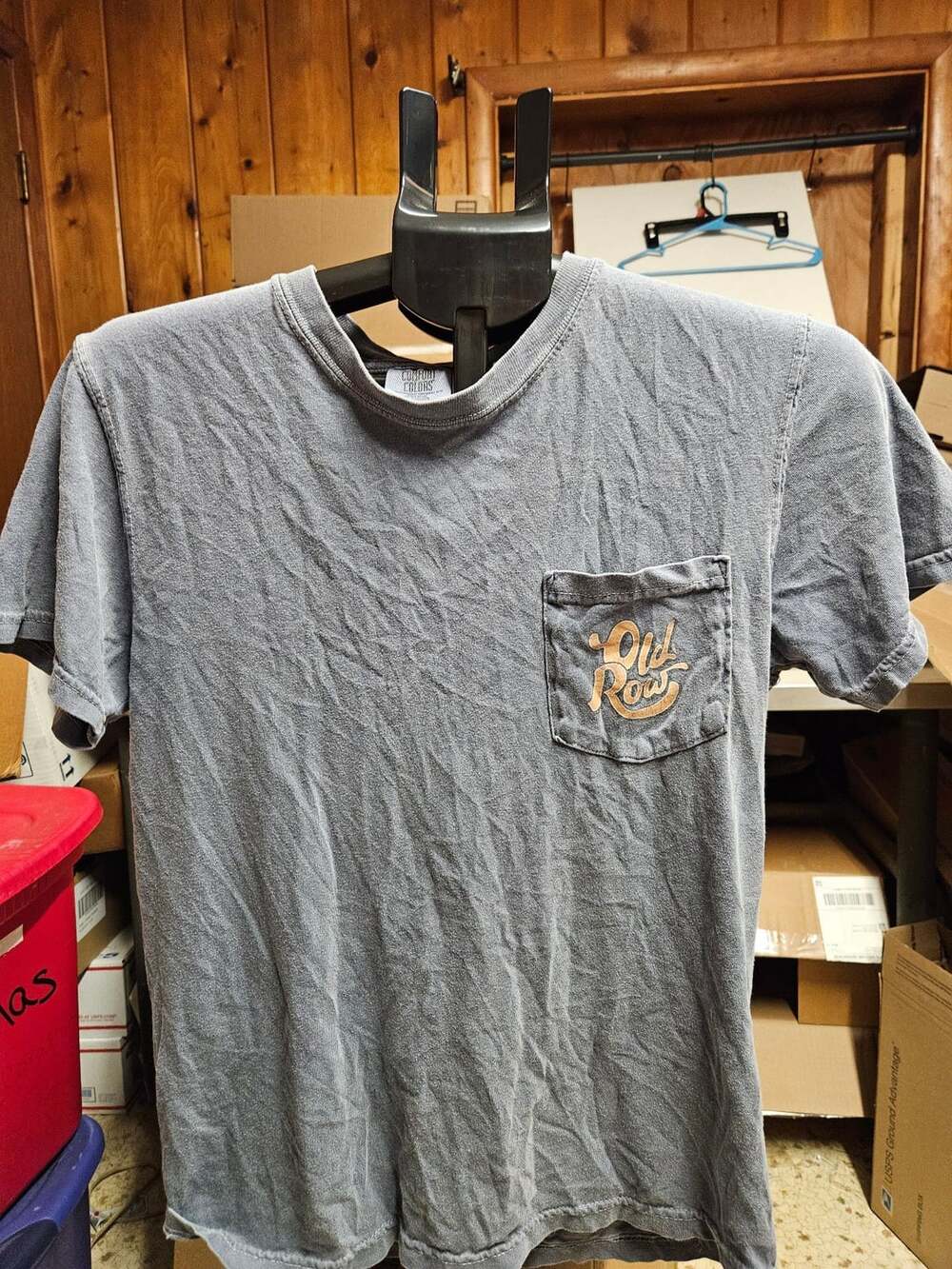 (393) Old Row Pocket T-Shirt Gray